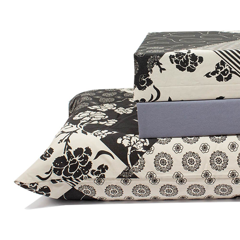 jogo de cama formas e flores preto com lencol cinza 2