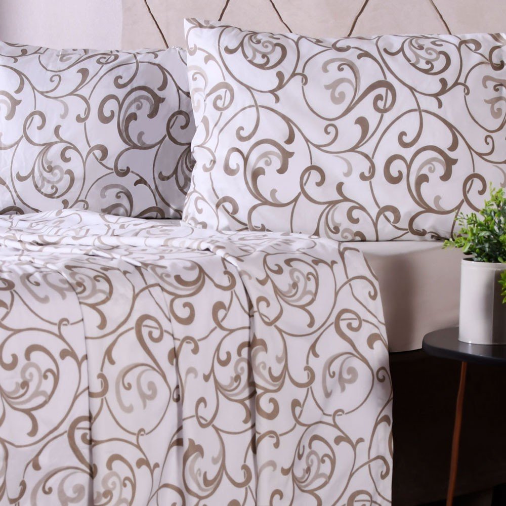 cama ornament1