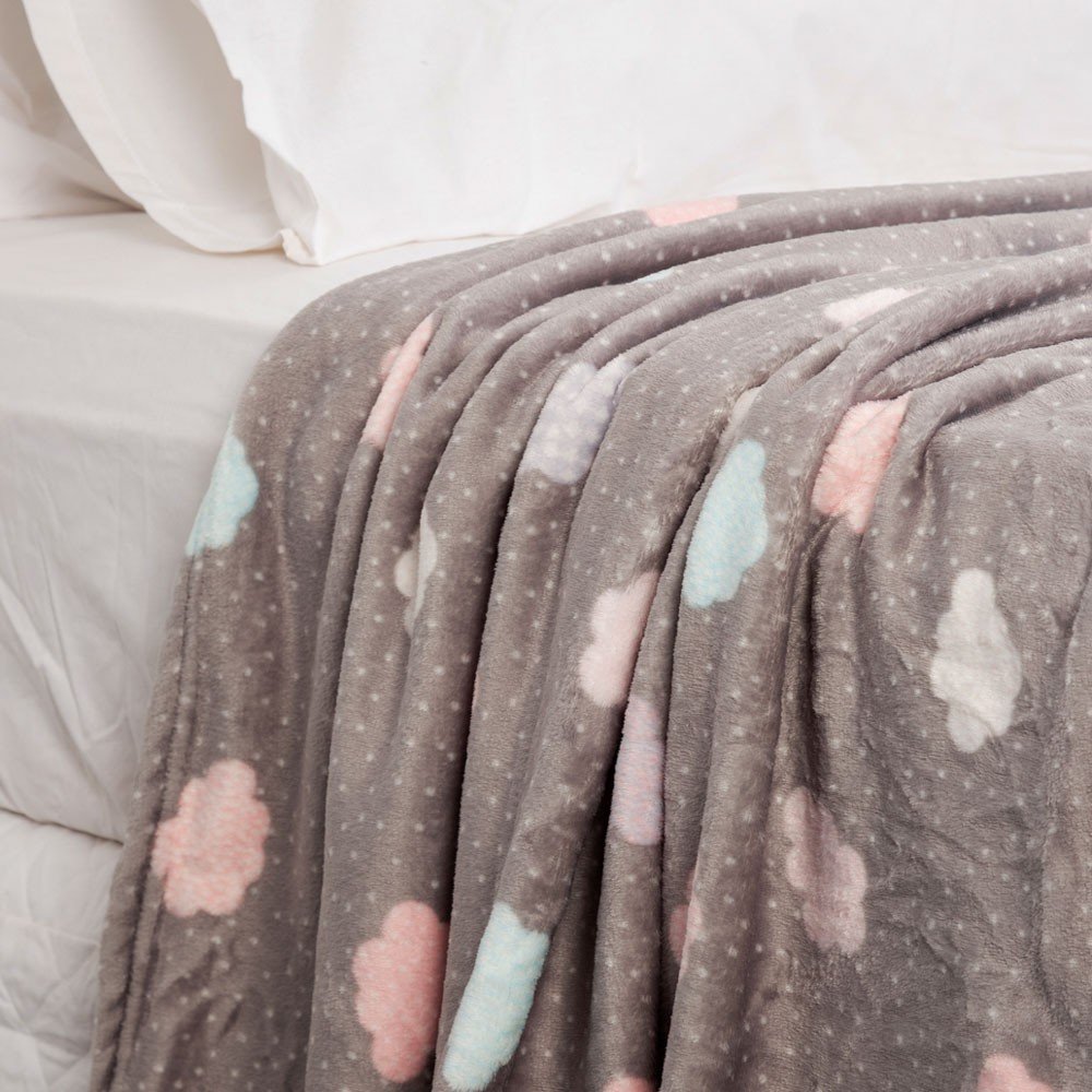 cobertor kacy vintage nuvens