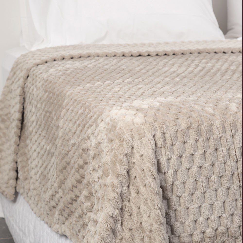 Cobertor de Microfibra Jacquard Solteiro com Toque de Seda Blanket